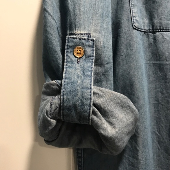 Michael Kors Chambray Button Up - Picture 3 of 5